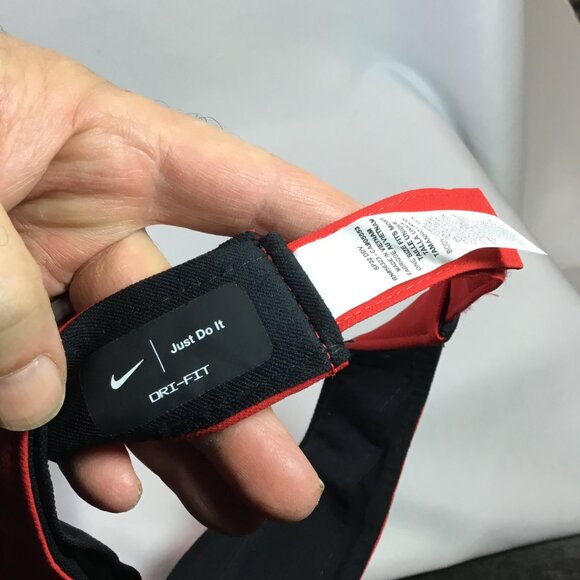 Nike Adult Unisex Golf Visor Red/White Dri-FIT Adjustable Strap OSFM NWT - Picture 5 of 6